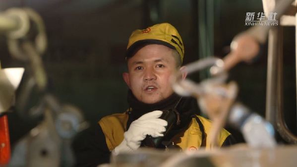 貨運(yùn)編組場(chǎng)上的&ldquo;馴龍師&rdquo;馬剛